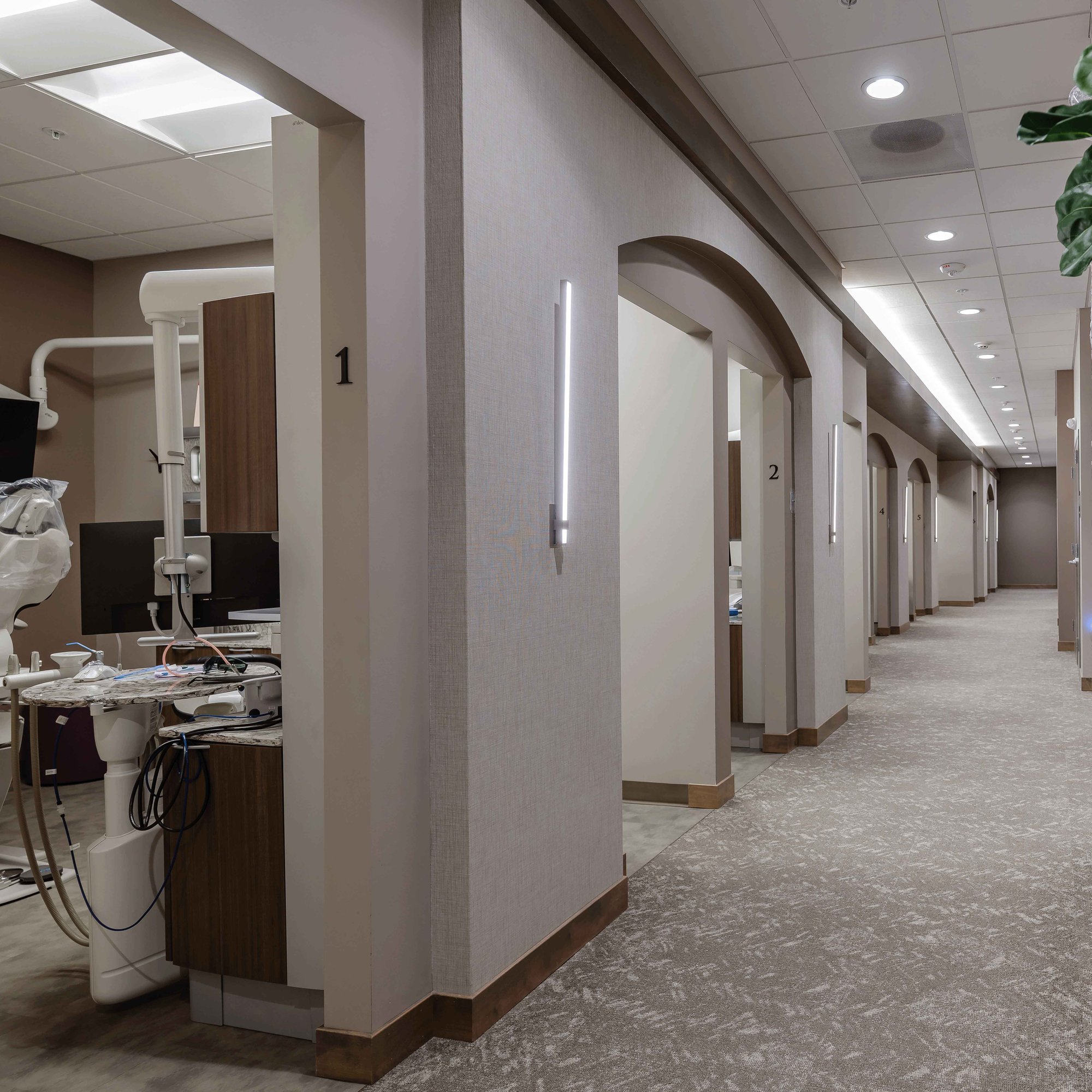 Treatment Rooms 1-square-comp